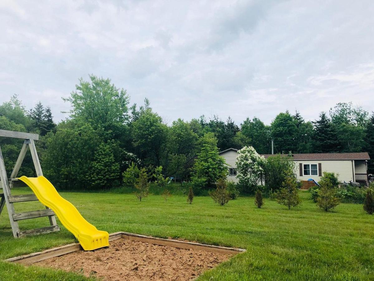 Fiddlers Green Country Cottages Brackley Beach Exterior photo